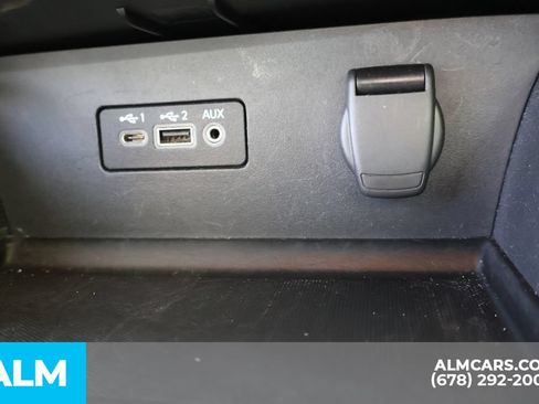 Used 2025 Nissan Altima 2.5 SV FWD image 33