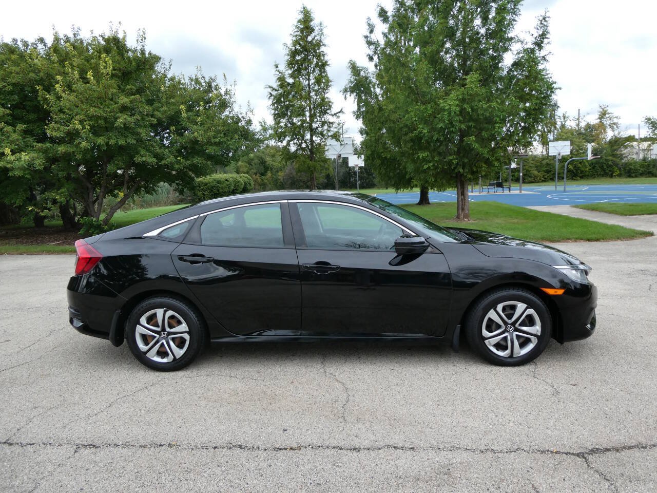 Used 2018 Honda Civic LX image 4