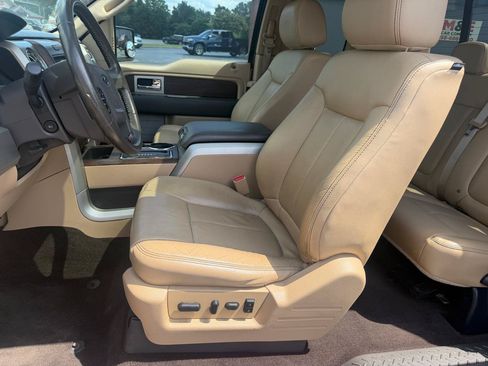 Used 2014 Ford F150 Lariat w/ Lariat Chrome Package RWD image 13