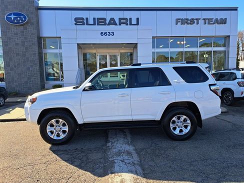 Used 2024 Toyota 4Runner SR5 image 3
