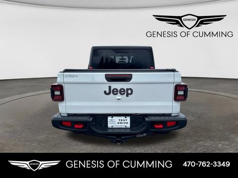 Used 2023 Jeep Gladiator Rubicon w/ LED Lighting Group AWD/4WD image 6