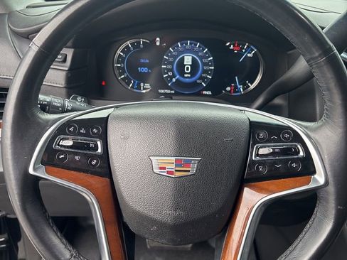 Used 2018 Cadillac Escalade Premium Luxury image 18