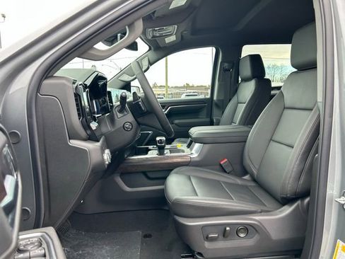 New 2026 GMC Sierra 1500 SLT AWD/4WD image 29