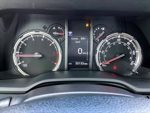 Used 2023 Toyota 4Runner TRD Off-Road Premium AWD/4WD image 22