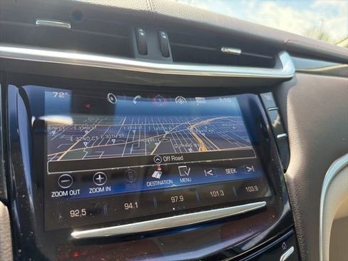 Used 2017 Cadillac XTS Luxury image 28