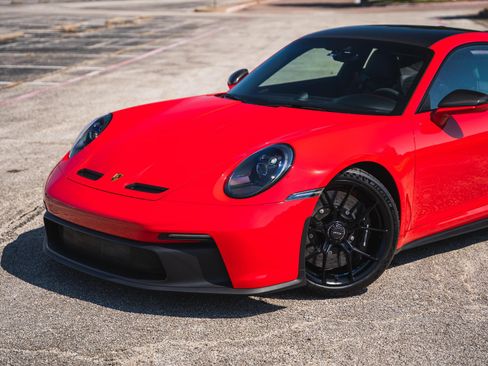 Used 2022 Porsche 911 GT3 RWD image 4