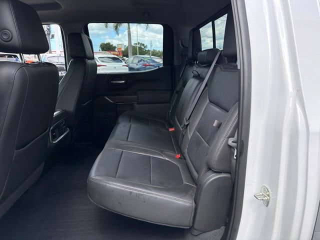 Used 2021 GMC Sierra 1500 SLT w/ SLT Premium Package AWD/4WD image 17