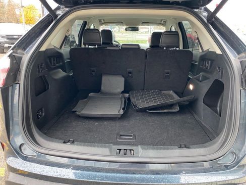 Used 2024 Ford Edge SEL w/ Convenience Package image 23