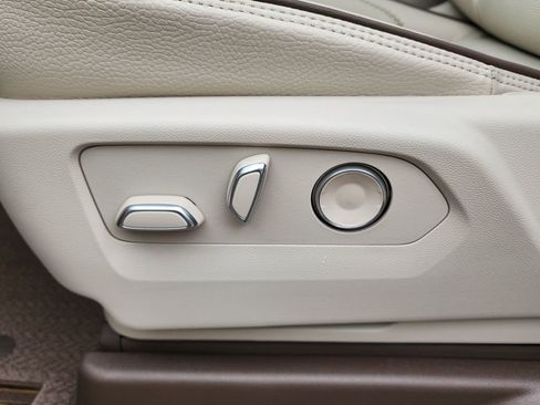 New 2026 GMC Yukon Denali AWD/4WD image 18
