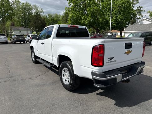 Used 2018 Chevrolet Colorado W/T w/ WT Convenience Package RWD image 5