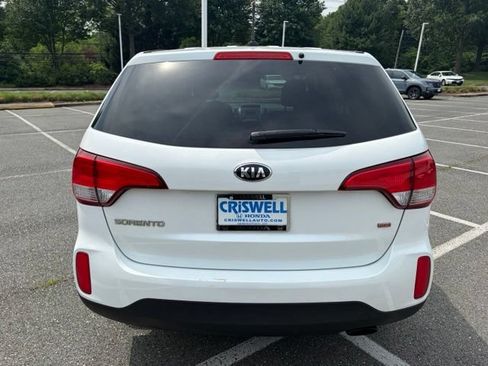 Used 2015 Kia Sorento LX AWD/4WD image 6