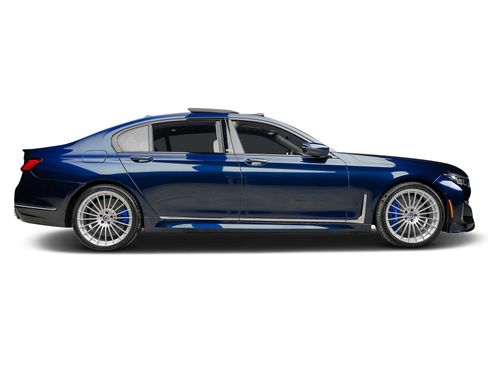 Used 2022 BMW ALPINA B7 xDrive AWD/4WD image 28