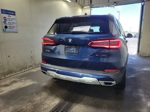 Used 2019 BMW X5 xDrive40i w/ Premium Package 2 AWD/4WD image 3
