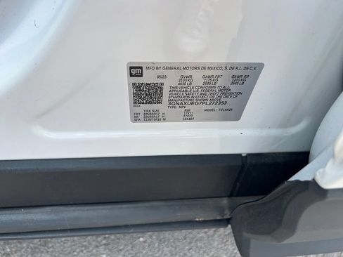 Used 2023 Chevrolet Equinox LT AWD/4WD image 20