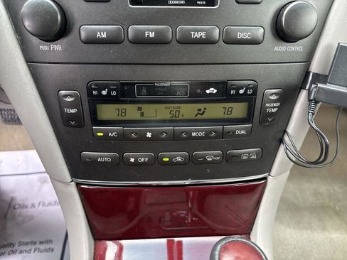 Used 2004 Lexus ES 330 image 25