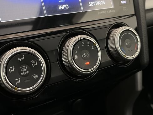 Used 2016 Subaru Forester 2.0XT Premium image 22