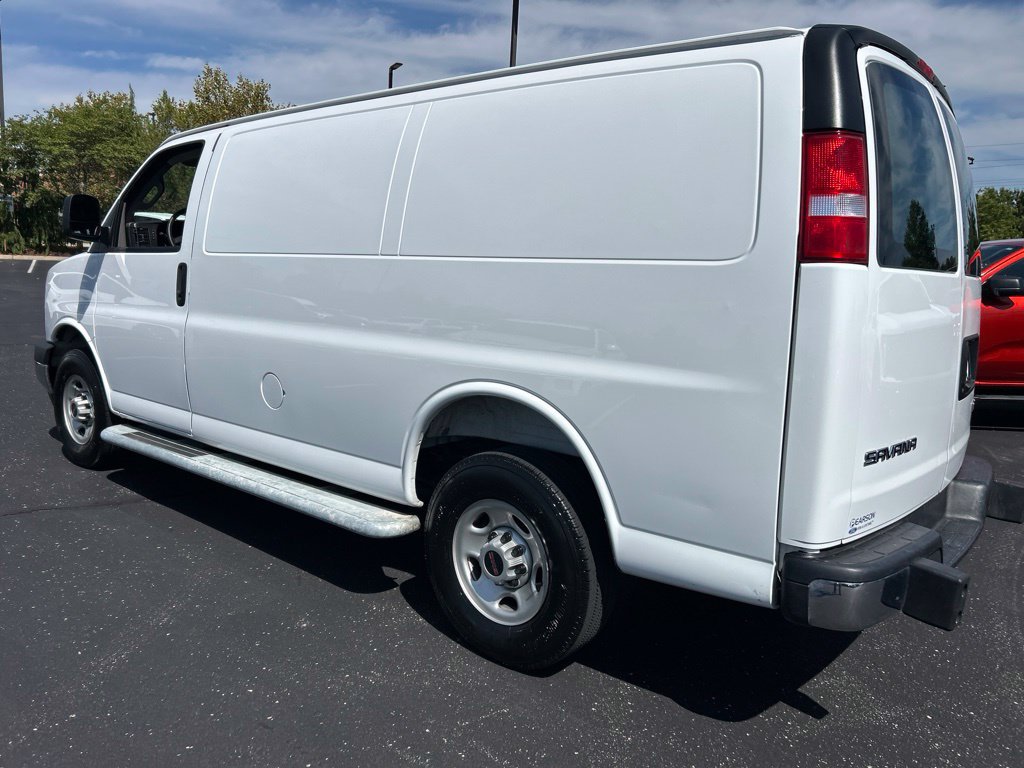 Used 2025 GMC Savana 2500 w/ Driver Convenience Package RWD image 6