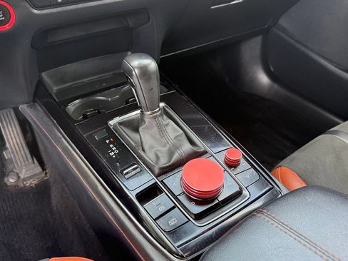 Certified 2024 MAZDA CX-30 Carbon AWD/4WD image 17