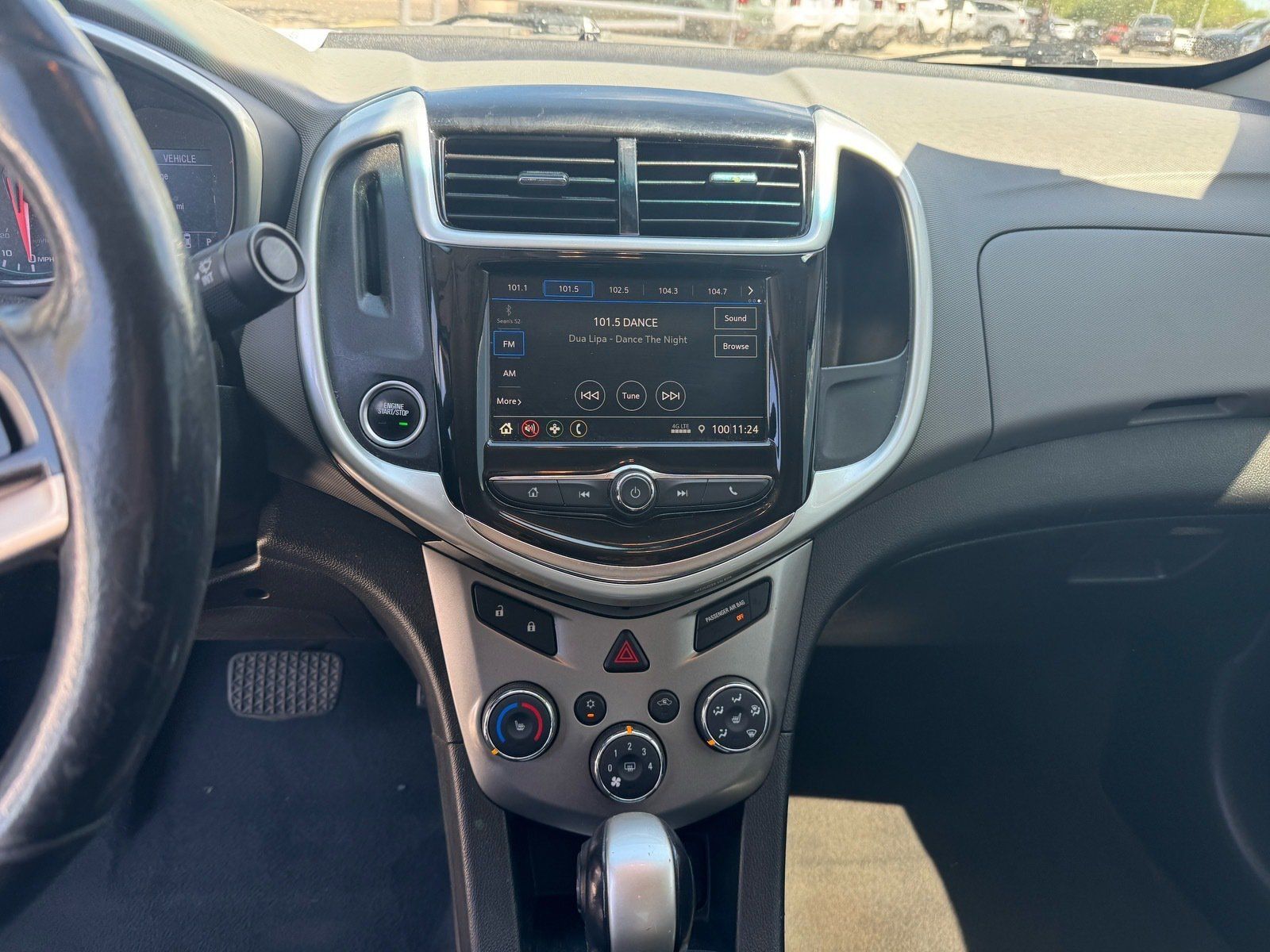 Used 2018 Chevrolet Cruze LT w/ Convenience Package FWD image 20