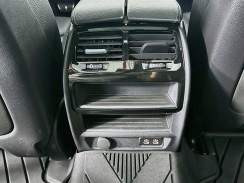 Used 2021 BMW 530i xDrive w/ M Sport Package AWD/4WD image 22