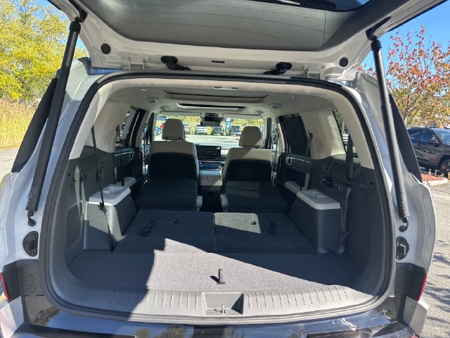 Certified 2026 Hyundai Santa Fe Calligraphy AWD/4WD image 25