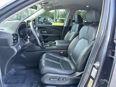 Used 2025 Honda Pilot EX-L image 30
