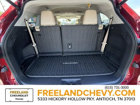 Used 2020 Toyota Highlander XLE FWD image 15