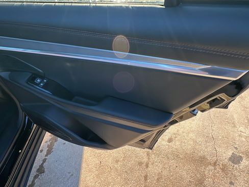 Used 2024 Jeep Wagoneer Launch Edition image 22