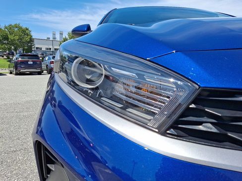 Certified 2024 Kia Forte LXS FWD image 9