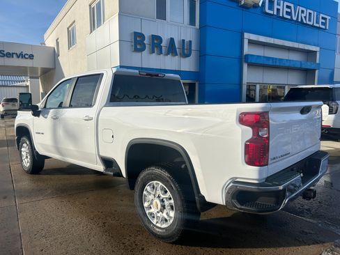 New 2026 Chevrolet Silverado 3500 LT w/ All Star Edition image 8