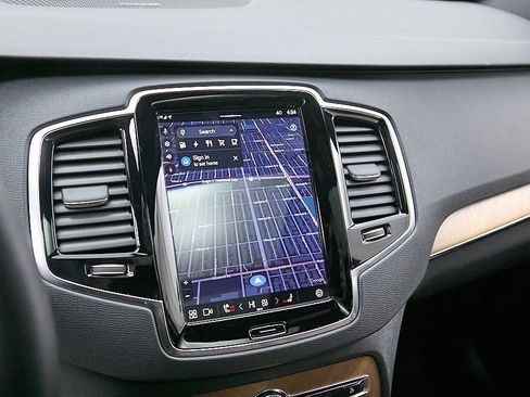 Certified 2023 Volvo XC90 T8 Plus w/ Protection Package image 17