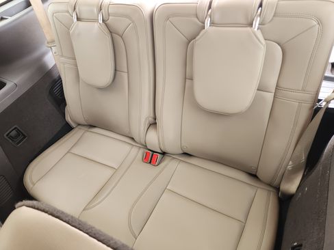 Used 2023 Lincoln Aviator Reserve w/ Equipment Group 201A image 41