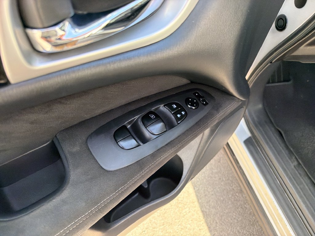 Used 2015 Nissan Pathfinder S FWD image 15