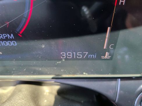 Used 2025 Chevrolet Trax ACTIV w/ Sunroof Package FWD image 20