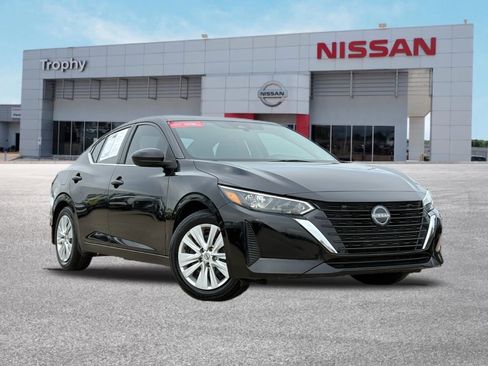 Certified 2024 Nissan Sentra S image 1