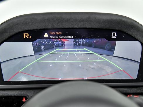 Used 2020 McLaren 720S Spider RWD image 33