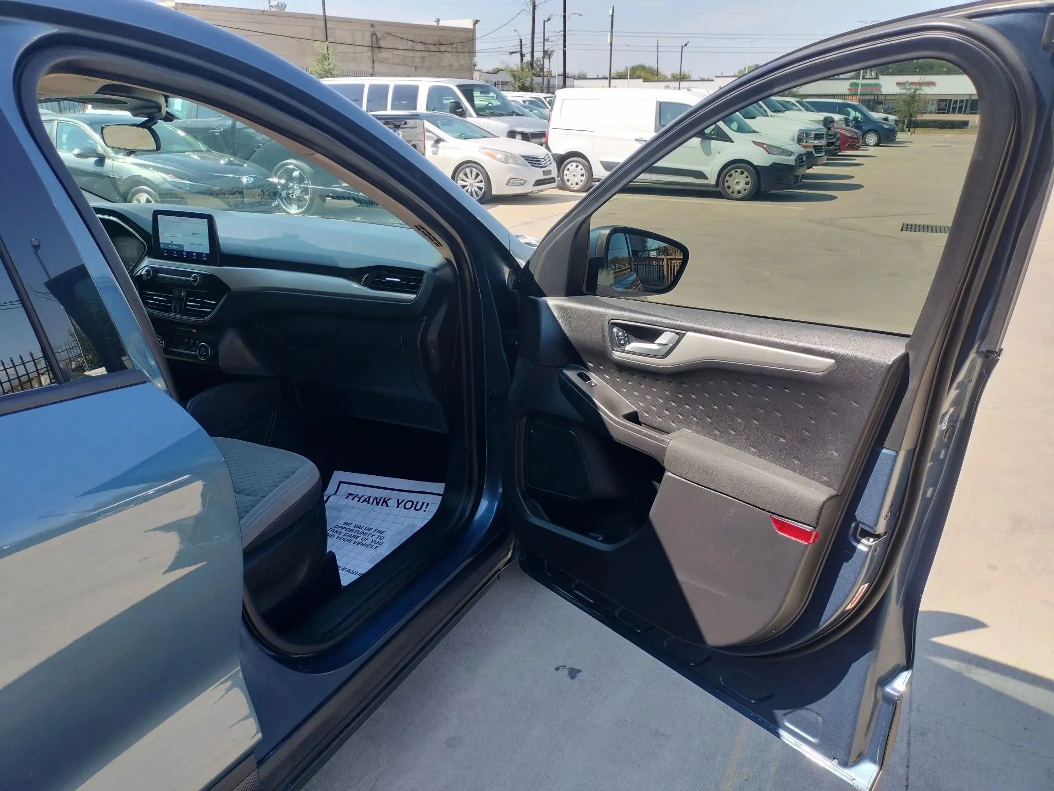 Used 2020 Ford Escape SE FWD image 29