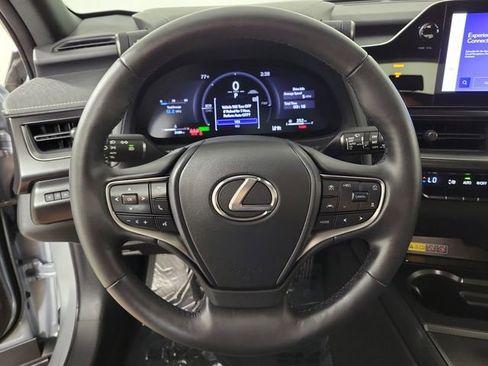 Used 2025 Lexus UX 300h FWD w/ Accessory Package (Z2) image 26