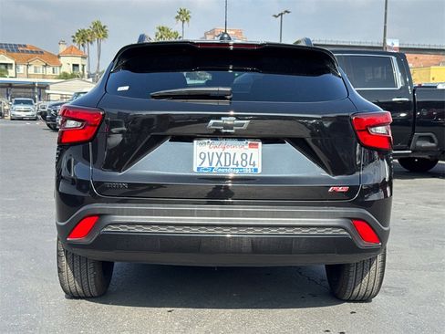 Used 2026 Chevrolet Trax RS image 10
