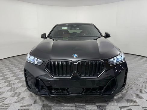 Certified 2024 BMW X6 xDrive40i w/ Premium Package image 2