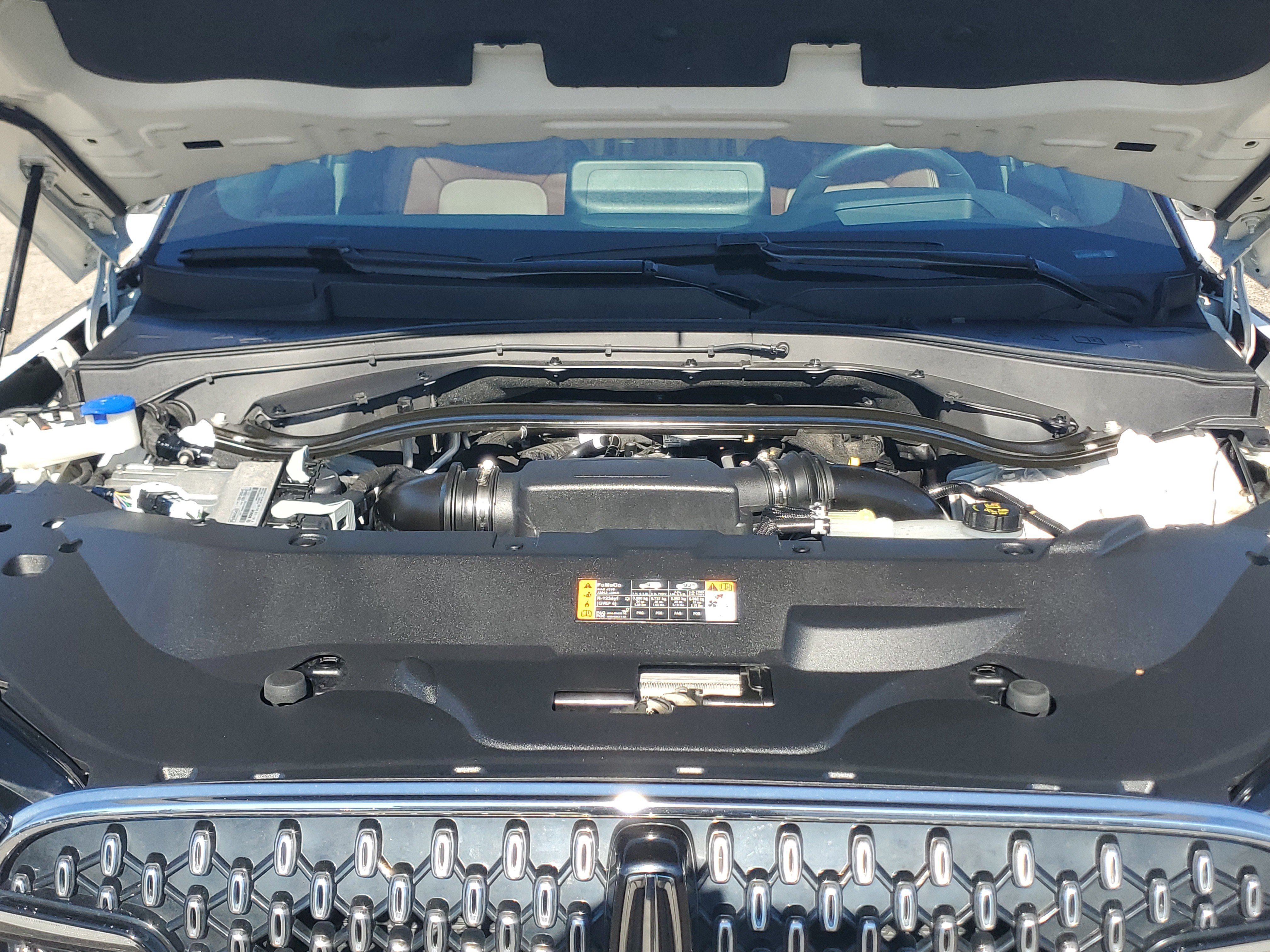 Used 2025 Lincoln Aviator Reserve w/ Equipment Group 201A AWD/4WD image 8