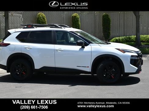 Used 2025 Nissan Rogue SV w/ Rock Creek Premium Package AWD/4WD image 3