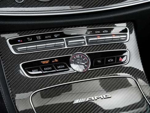 Used 2019 Mercedes-Benz E 63 AMG S image 16