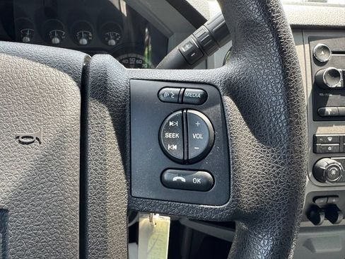 Used 2014 Ford F250 XLT w/ Snow Plow Prep Package AWD/4WD image 19