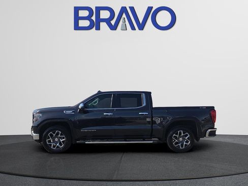 Used 2023 GMC Sierra 1500 SLT AWD/4WD image 6