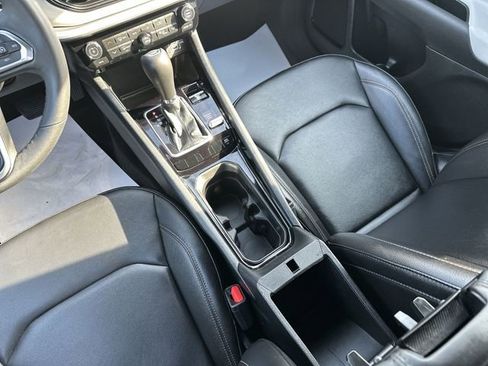 Used 2024 Jeep Compass Limited image 23