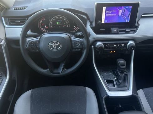 Used 2023 Toyota RAV4 XLE image 12