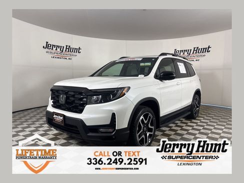 Used 2023 Honda Passport Elite image 1