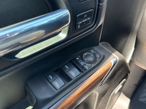 Used 2021 Chevrolet Silverado 3500 High Country w/ Z71 Off-Road Package AWD/4WD image 43