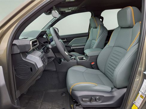 New 2026 Toyota Tacoma 4x4 Double Cab Hybrid image 13